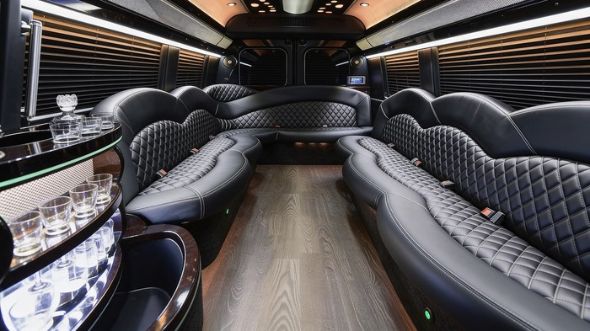 sprinter limousine inside chicago
